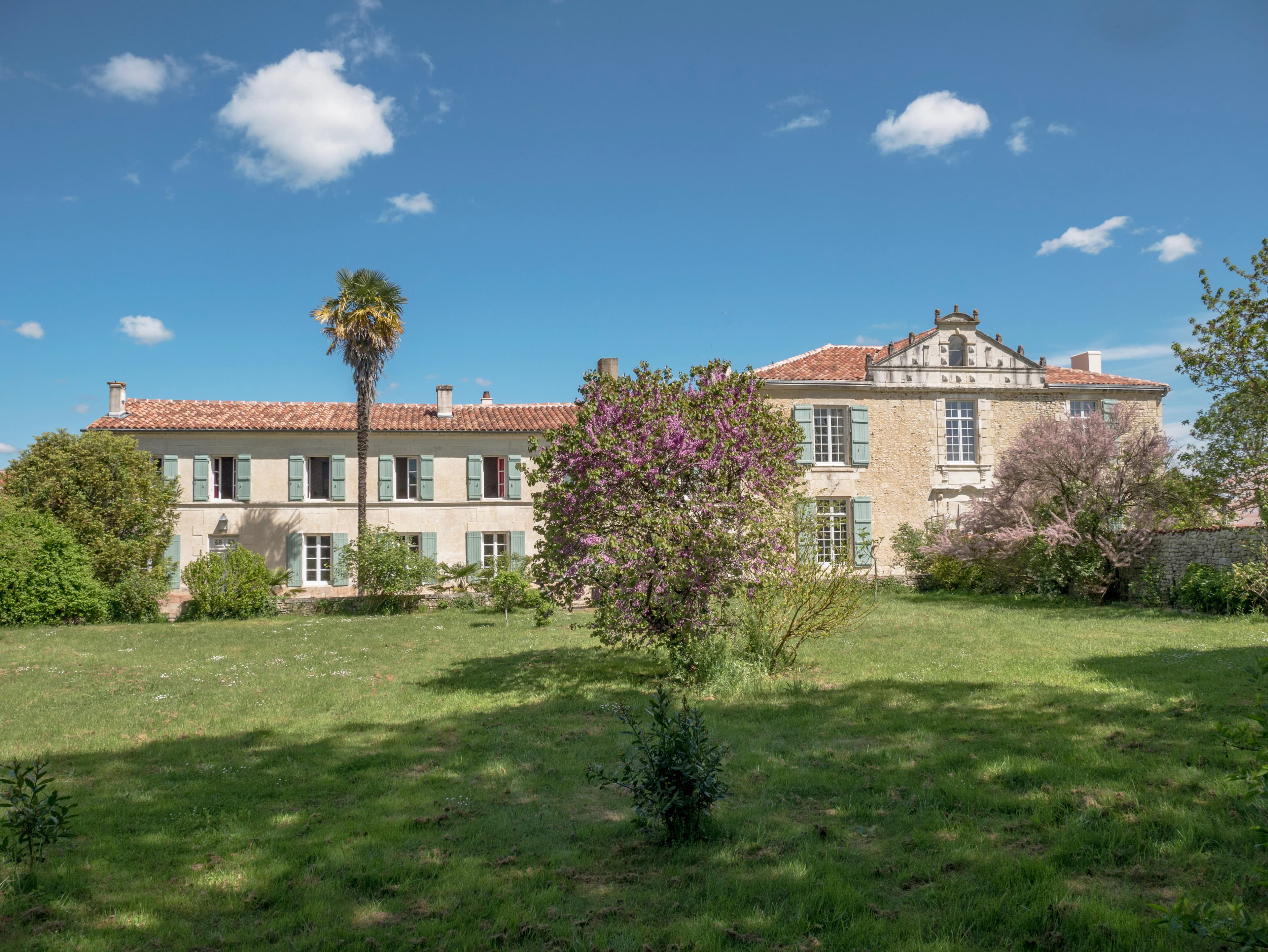 Vue aérienne du domaine des Logis de l'Épinière